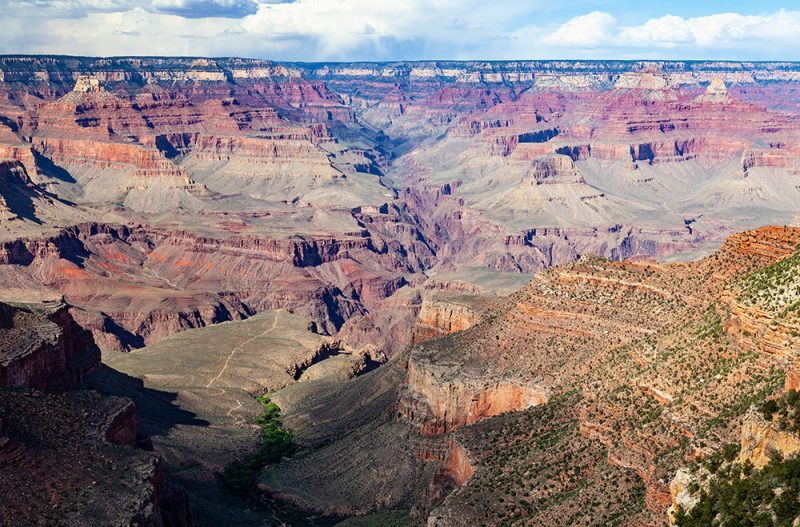 A Journey Through America: Have You Visited These 15 Iconic Landmarks Yet?